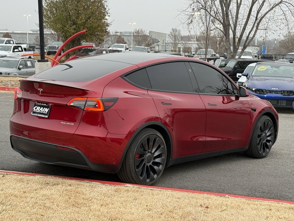 Used 2025 Tesla Model Y Performance image 7