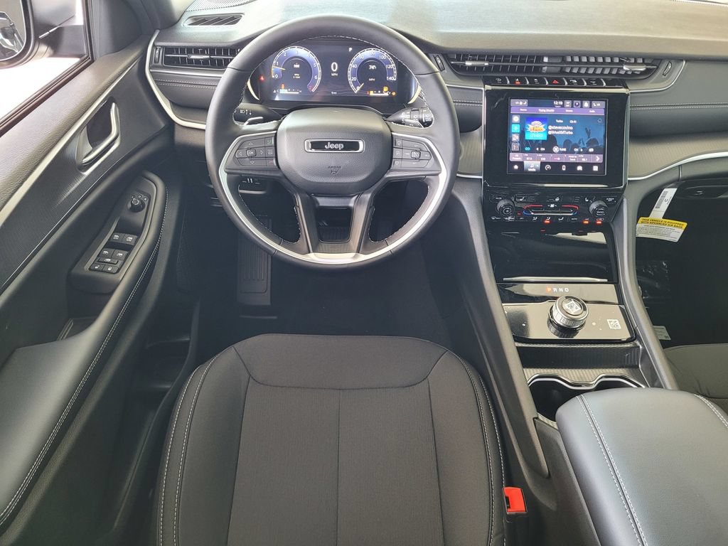 New 2026 Jeep Grand Cherokee Laredo X AWD/4WD image 5