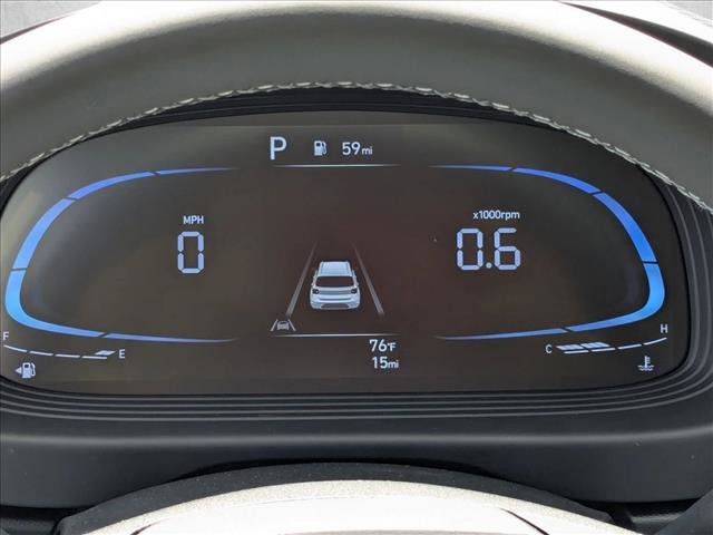 Used 2025 Hyundai Venue SEL image 11