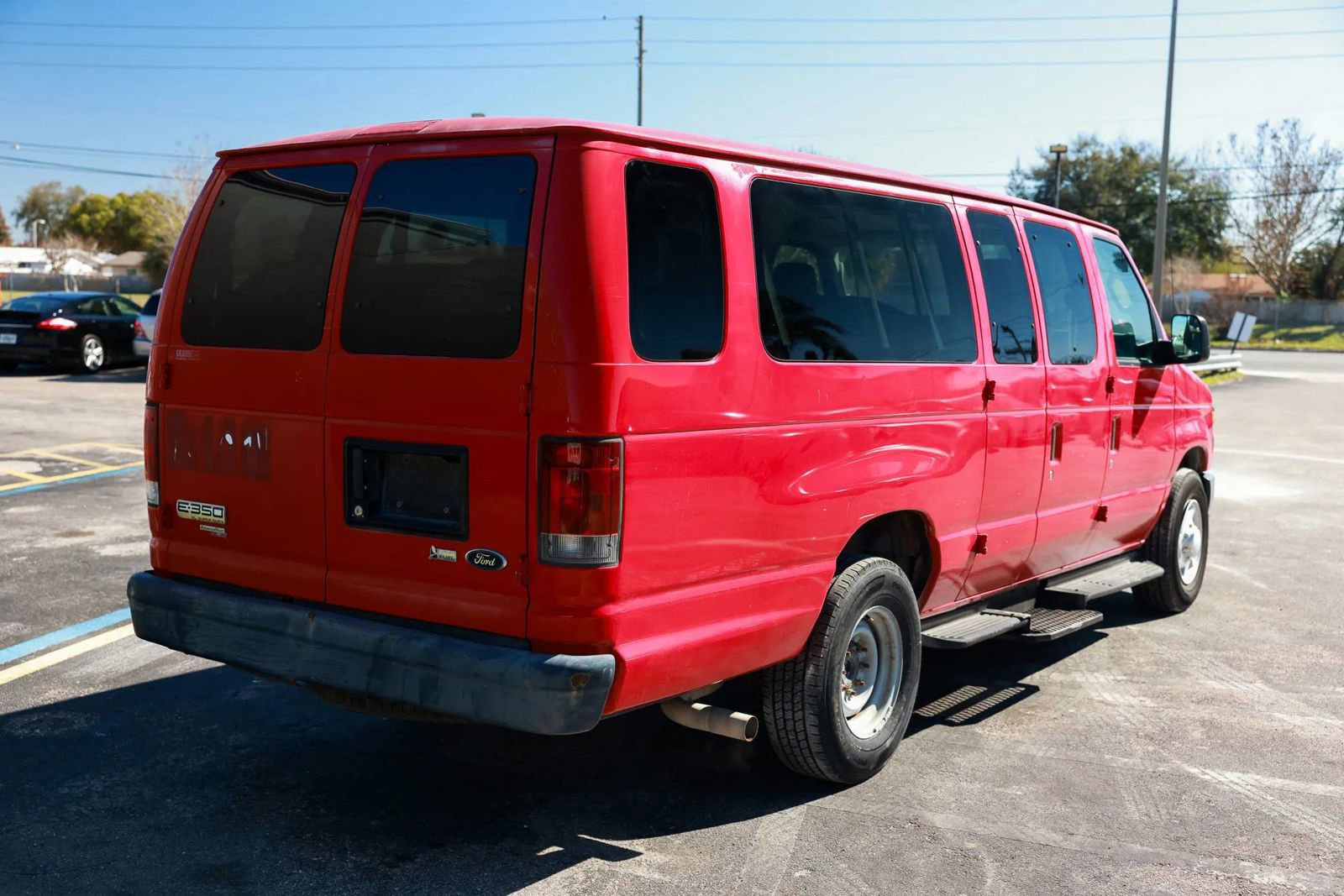 Used 2012 Ford E-350 and Econoline 350 XL image 7