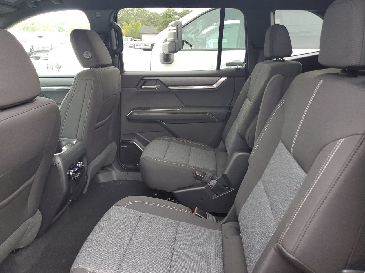 New 2026 GMC Acadia Elevation FWD image 11