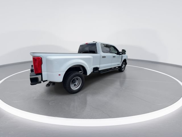 Used 2026 Ford F350 XLT AWD/4WD image 8