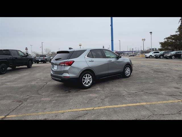 Used 2023 Chevrolet Equinox LT image 10