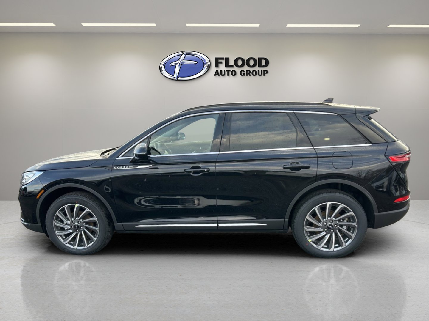 Used 2025 Lincoln Corsair Reserve image 4