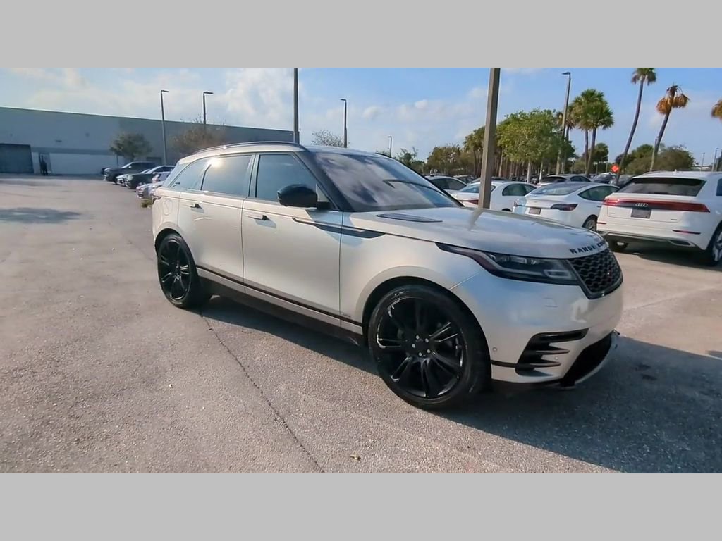 Used 2018 Land Rover Range Rover Velar R-Dynamic SE image 34