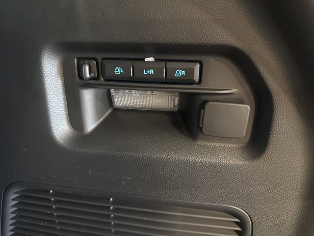 New 2026 Ford Explorer Platinum image 14