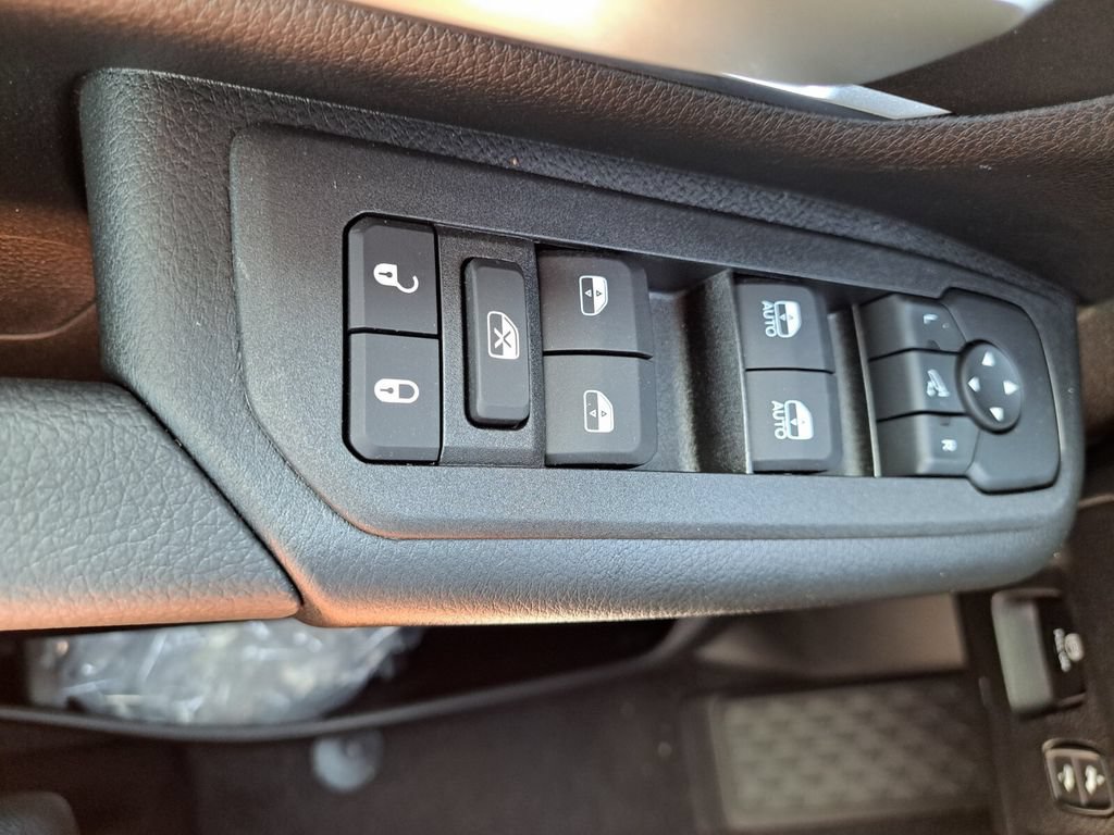 New 2026 RAM 1500 Big Horn AWD/4WD image 17