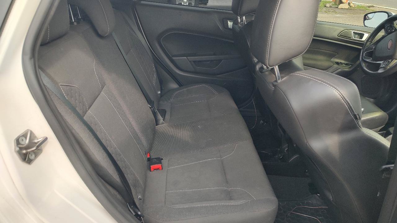 Used 2017 Ford Fiesta ST FWD image 20