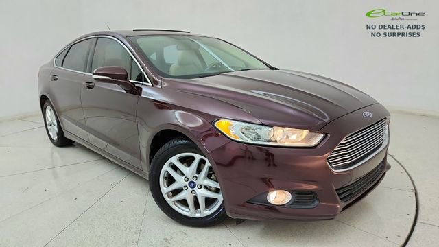 Used 2013 Ford Fusion SE FWD image 1