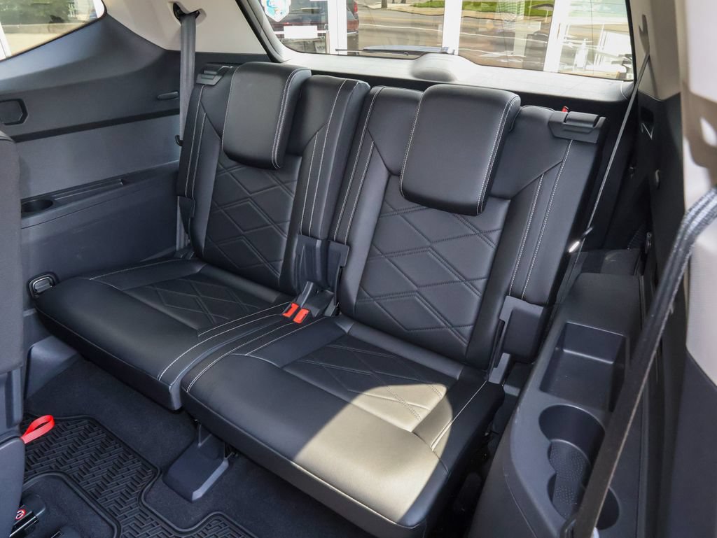 Used 2024 Volkswagen Atlas SE FWD image 15