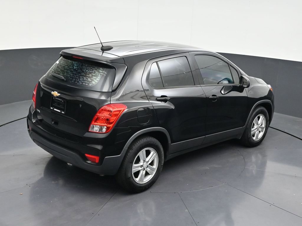 Used 2020 Chevrolet Trax LS FWD image 19