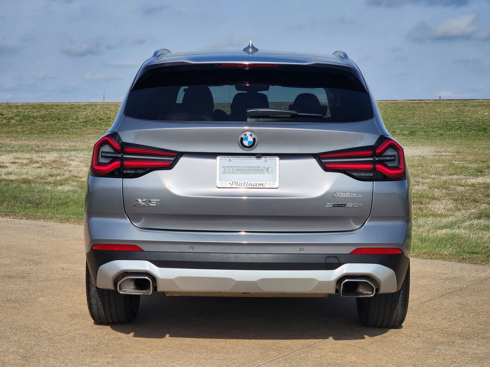 Used 2024 BMW X3 sDrive30i w/ Premium Package RWD image 8