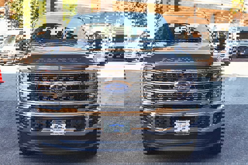 New 2025 Ford F250 Lariat w/ Chrome Package image 2