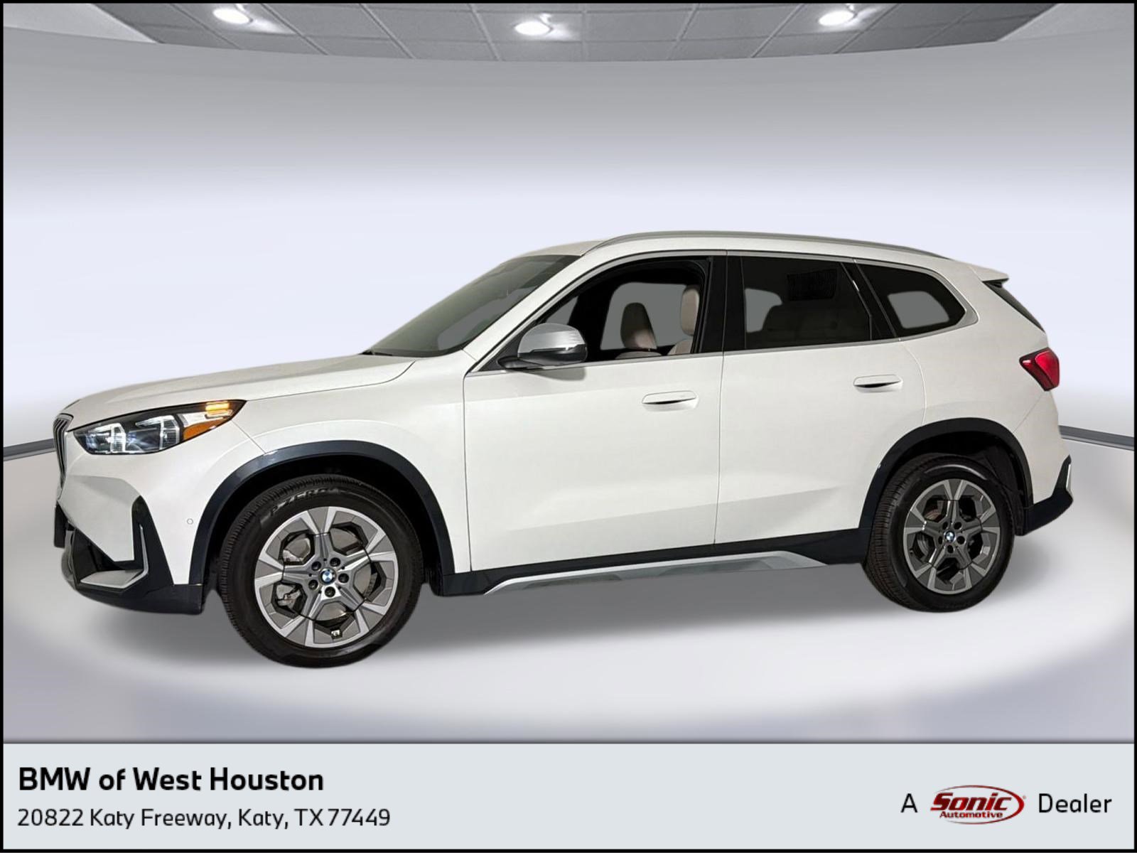 Certified 2023 BMW X1 xDrive28i w/ Convenience Package AWD/4WD image 1