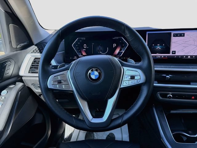 Used 2024 BMW X7 xDrive40i AWD/4WD image 23