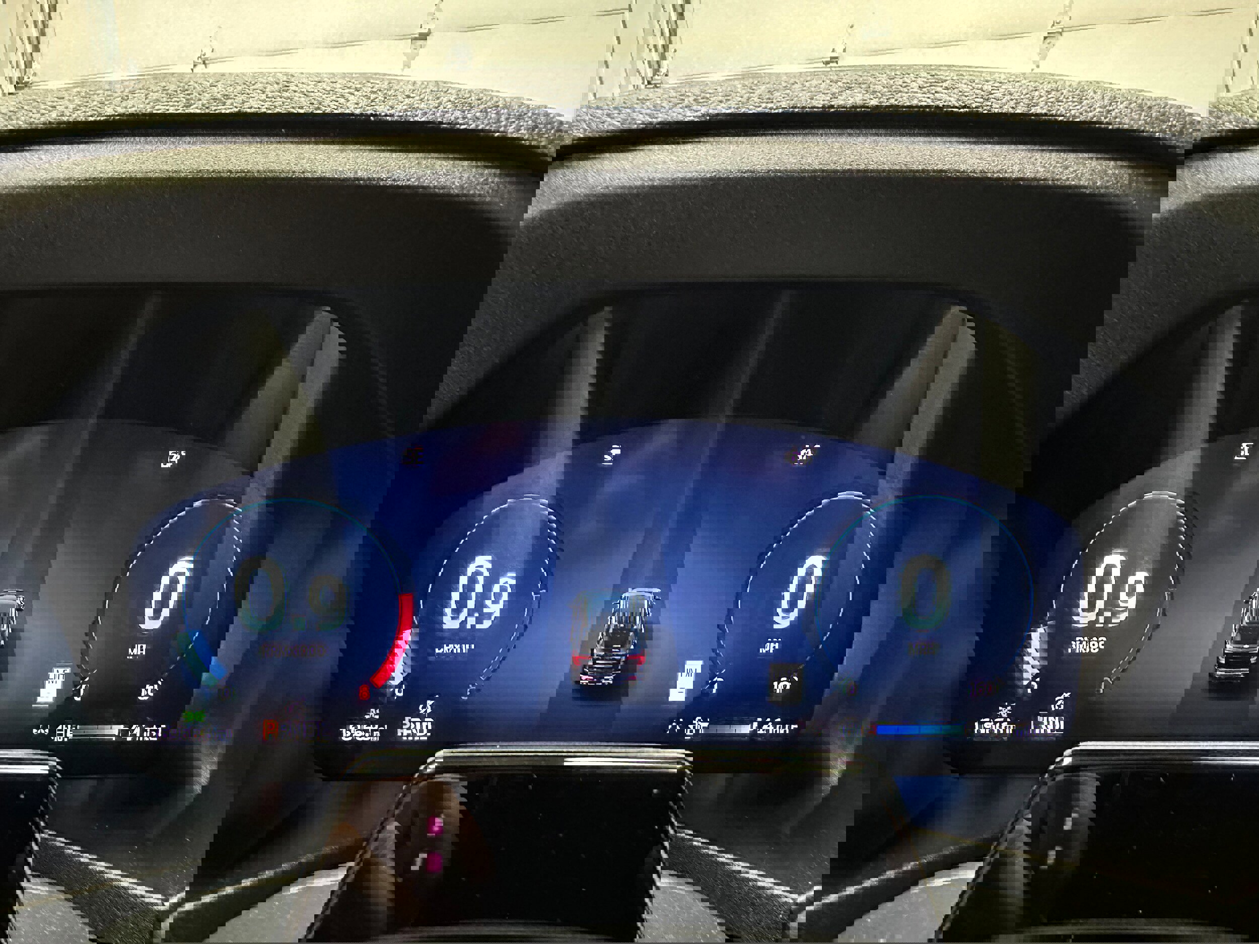 Certified 2025 Ford Explorer ST-Line image 17