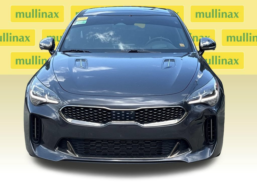 Used 2022 Kia Stinger GT2 w/ Red Interior Color Package RWD image 14