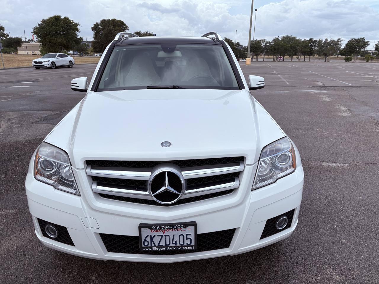 Used 2010 Mercedes-Benz GLK 350 2WD image 11