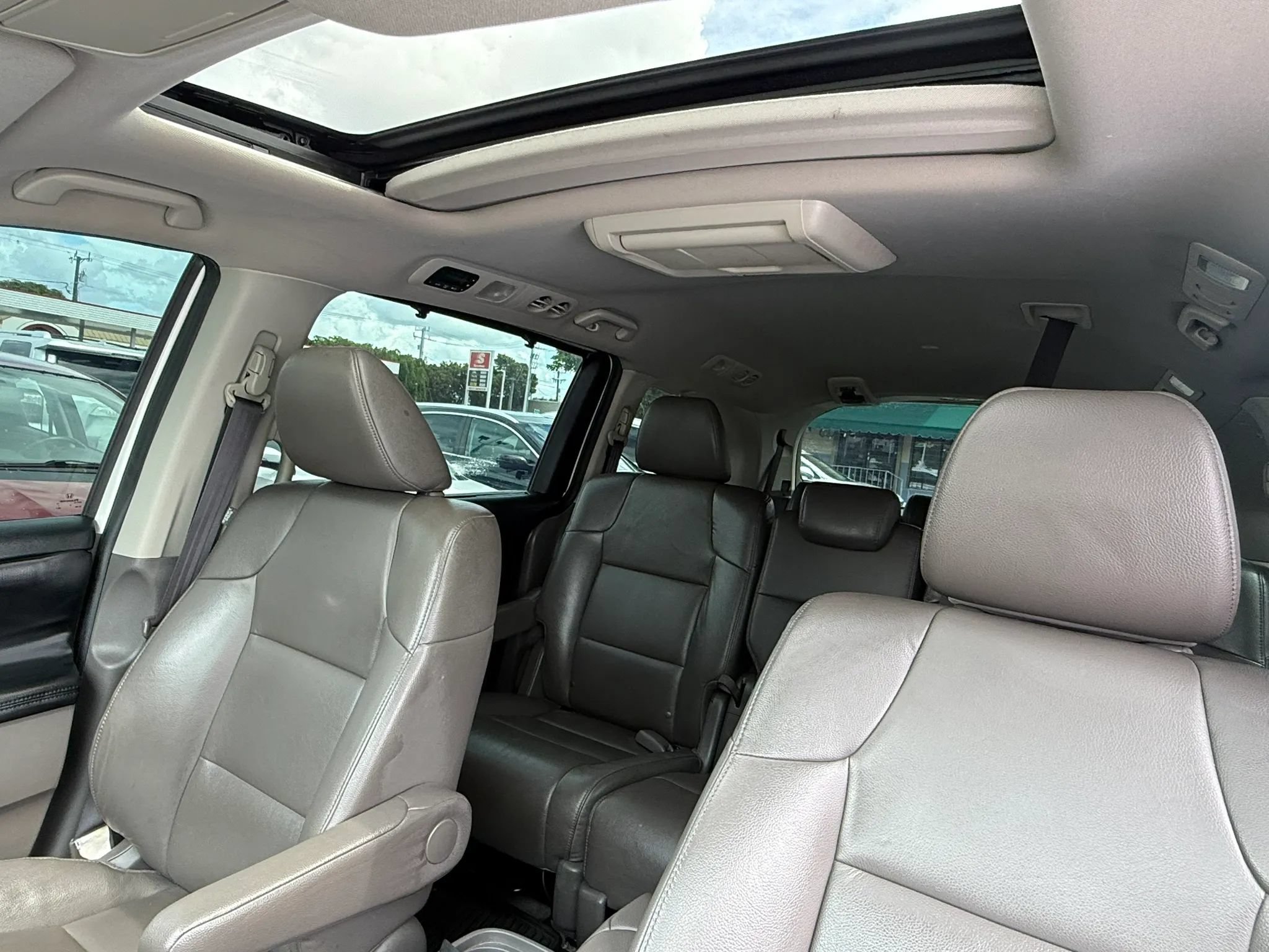 Used 2015 Honda Odyssey EX-L image 15