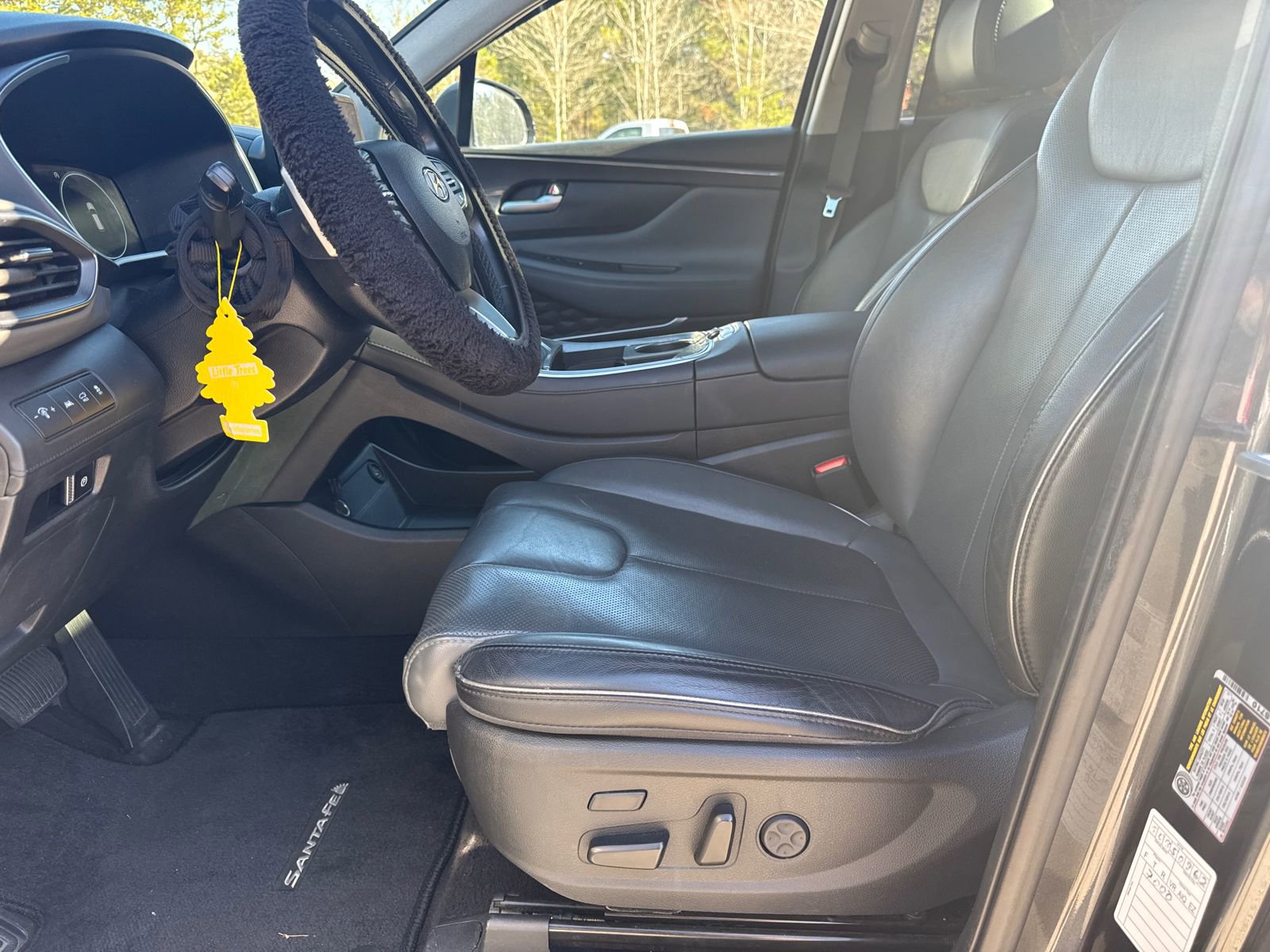 Used 2023 Hyundai Santa Fe Limited image 9