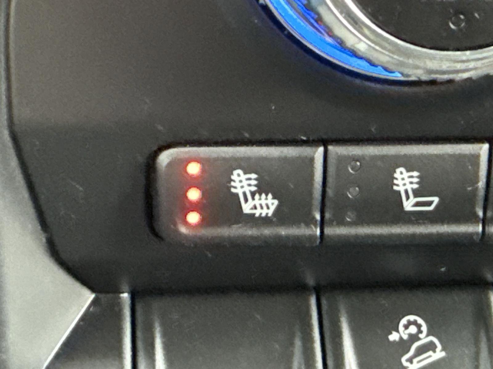 Used 2021 GMC Sierra 1500 SLT w/ SLT Convenience Package image 25