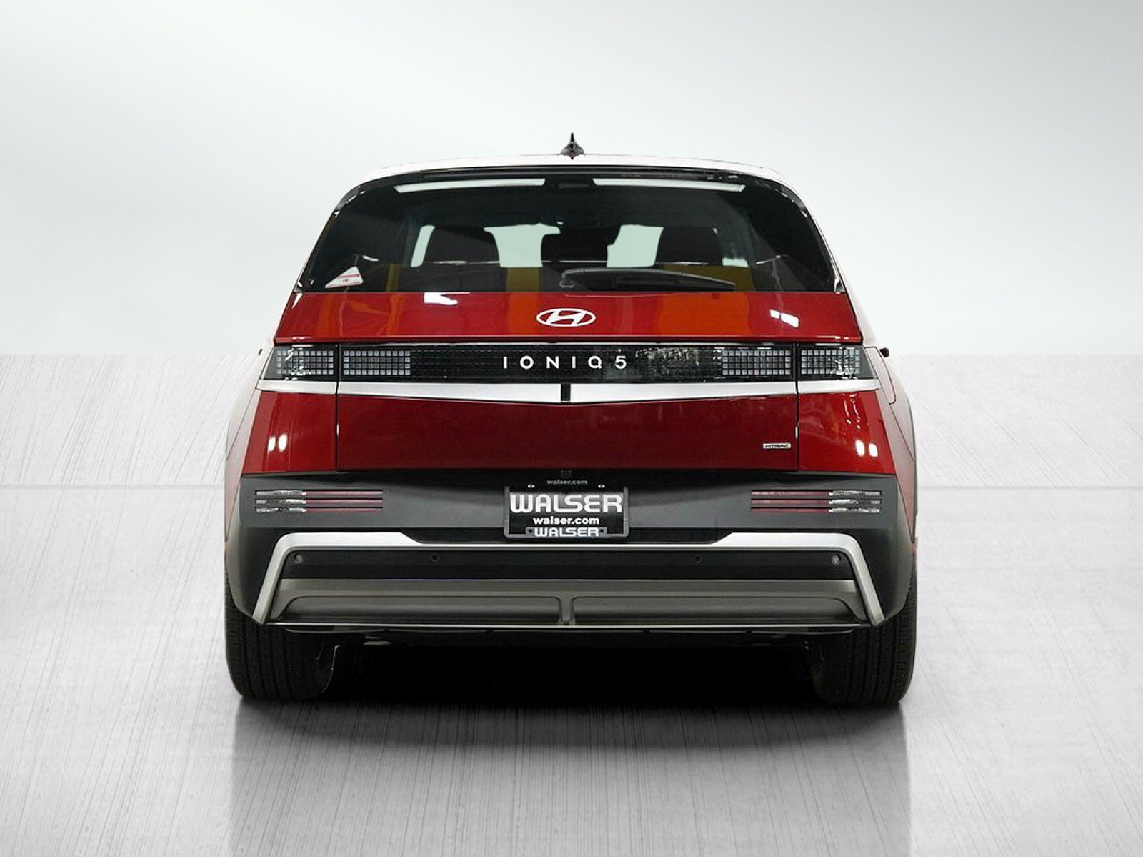 Used 2026 Hyundai Ioniq 5 SEL AWD/4WD image 4