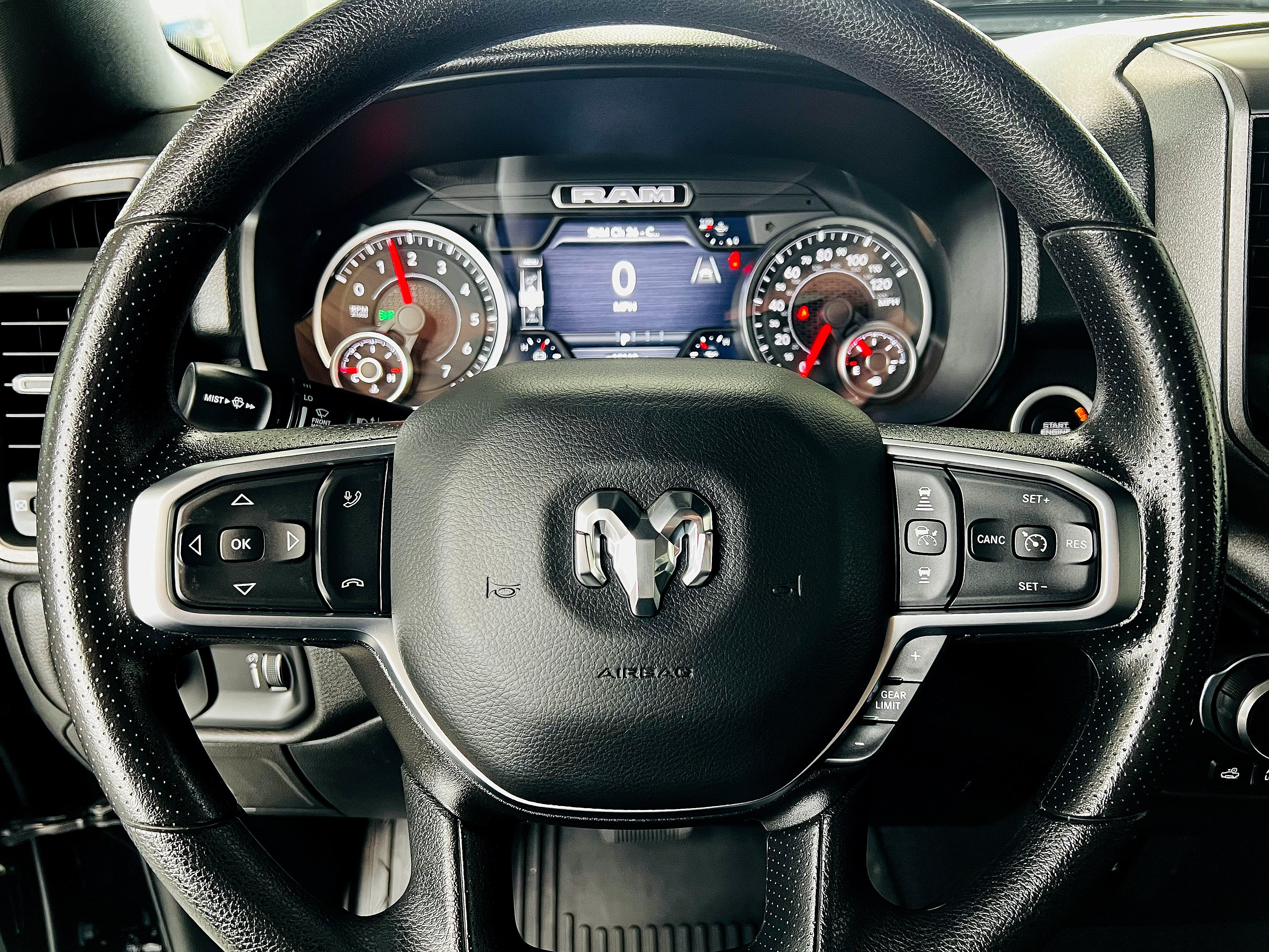 Used 2025 RAM 1500 Warlock AWD/4WD image 12