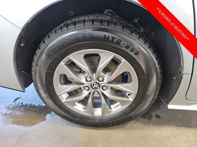 Certified 2023 Toyota Sienna XLE w/ XLE Plus Package AWD/4WD image 9