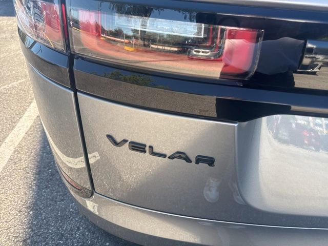 Used 2023 Land Rover Range Rover Velar R-Dynamic S image 6