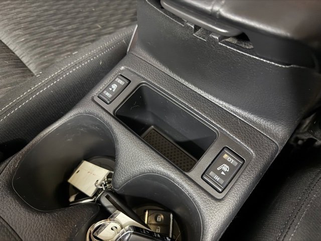 Used 2019 Nissan Rogue S w/ Special Edition Package image 17