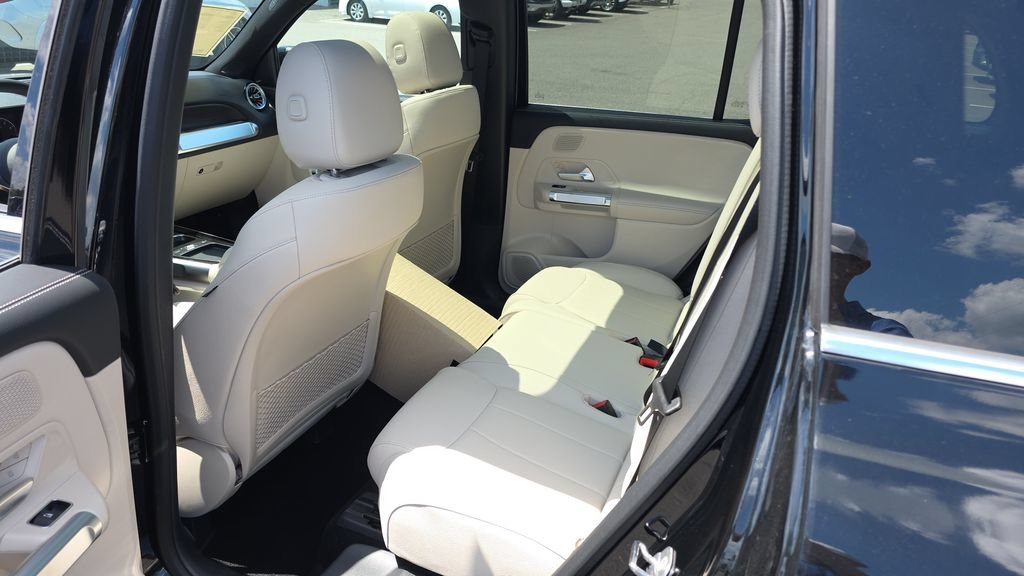 New 2026 Mercedes-Benz GLB 250 image 25