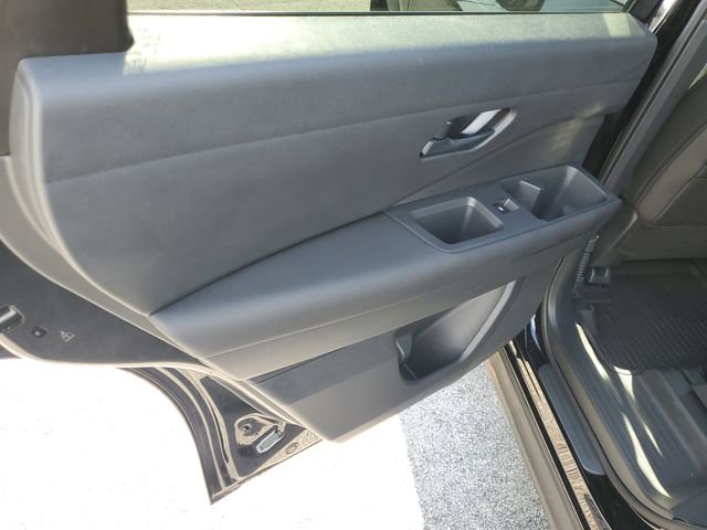 Used 2025 Nissan Pathfinder Rock Creek image 14