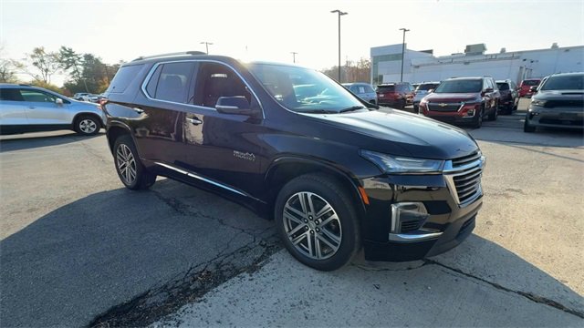 Used 2023 Chevrolet Traverse High Country w/ LPO, Floor Liner Package image 2