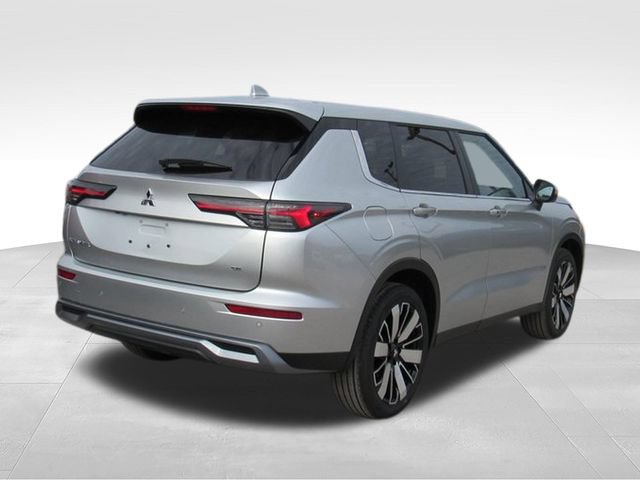 New 2026 Mitsubishi Outlander SE FWD video 3