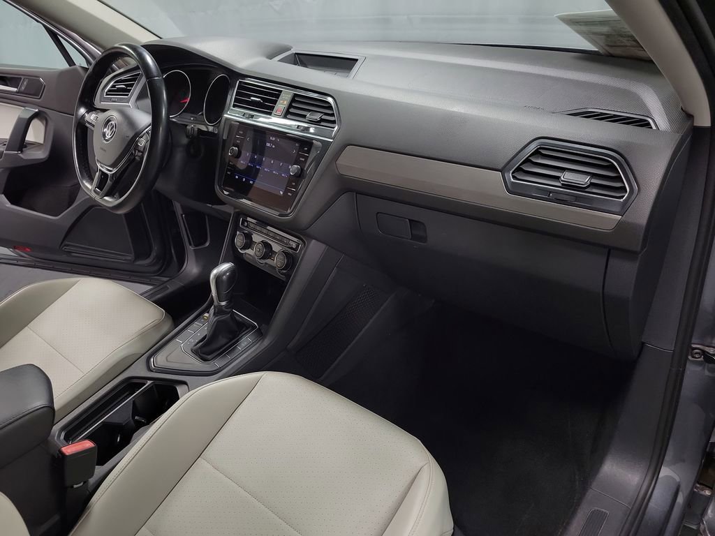 Used 2018 Volkswagen Tiguan SE image 25