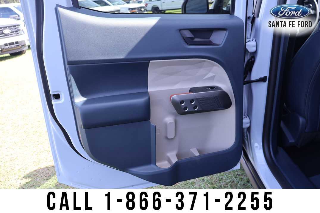 New 2025 Ford Maverick Lariat w/ 4K Tow Package image 21