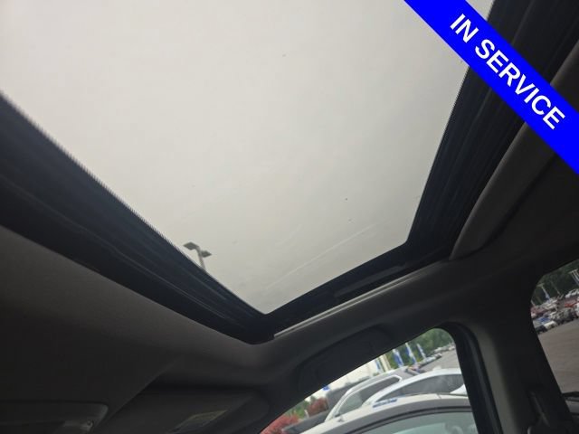 Used 2015 Honda Pilot SE image 9