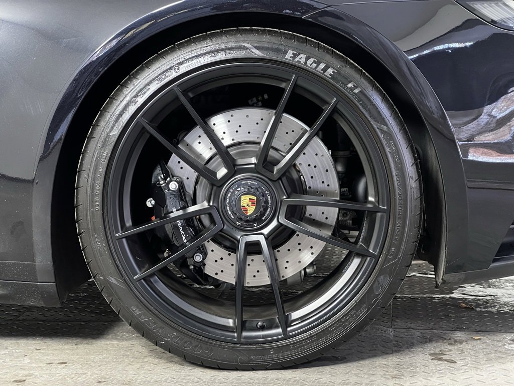 Certified 2023 Porsche 911 Carrera GTS image 14