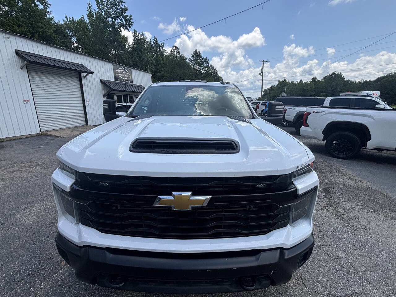Used 2024 Chevrolet Silverado 3500 W/T w/ Snow Plow Prep Package image 5