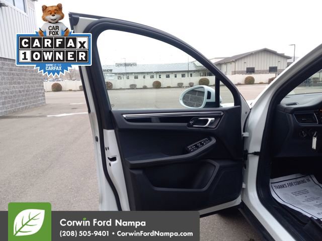 Used 2018 Porsche Macan image 10