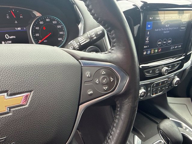 Used 2022 Chevrolet Traverse LT FWD image 15