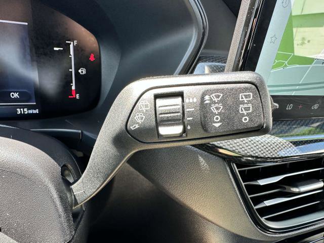 Used 2025 Ford Escape ST-Line w/ Tech Pack #1 image 21