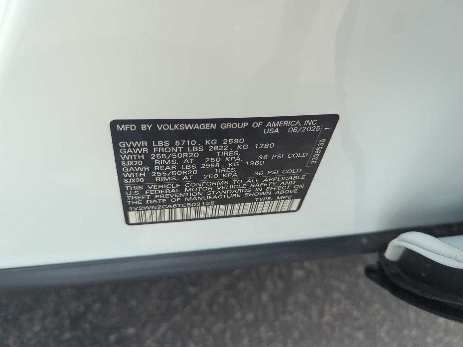 New 2026 Volkswagen Atlas SE FWD image 24