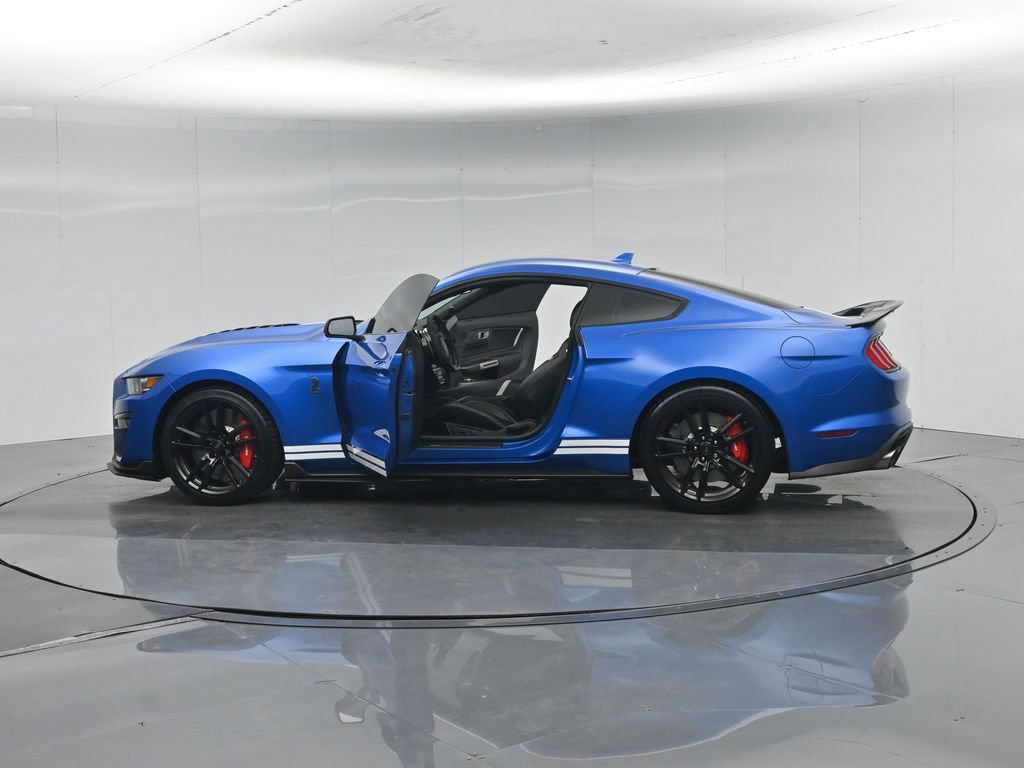 Certified 2020 Ford Mustang Shelby GT500 w/ Technology Package RWD image 38