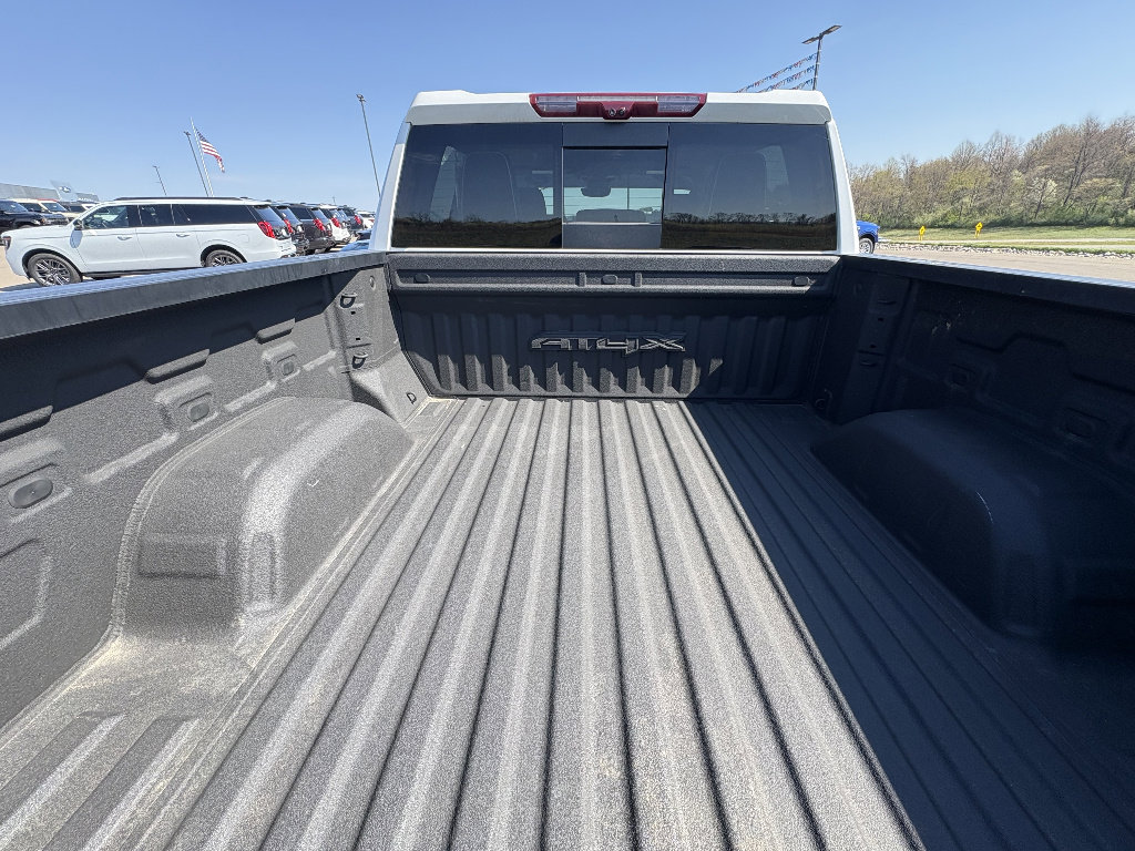 Used 2024 GMC Sierra 1500 AT4X AWD/4WD image 15