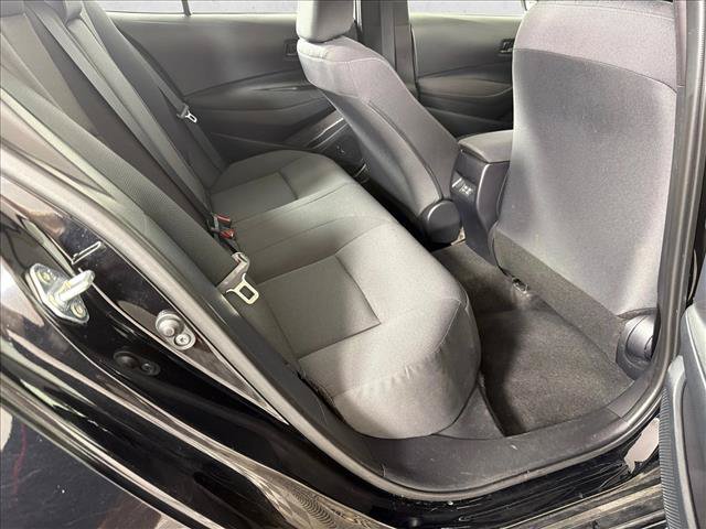 Used 2025 Toyota Corolla LE FWD image 13