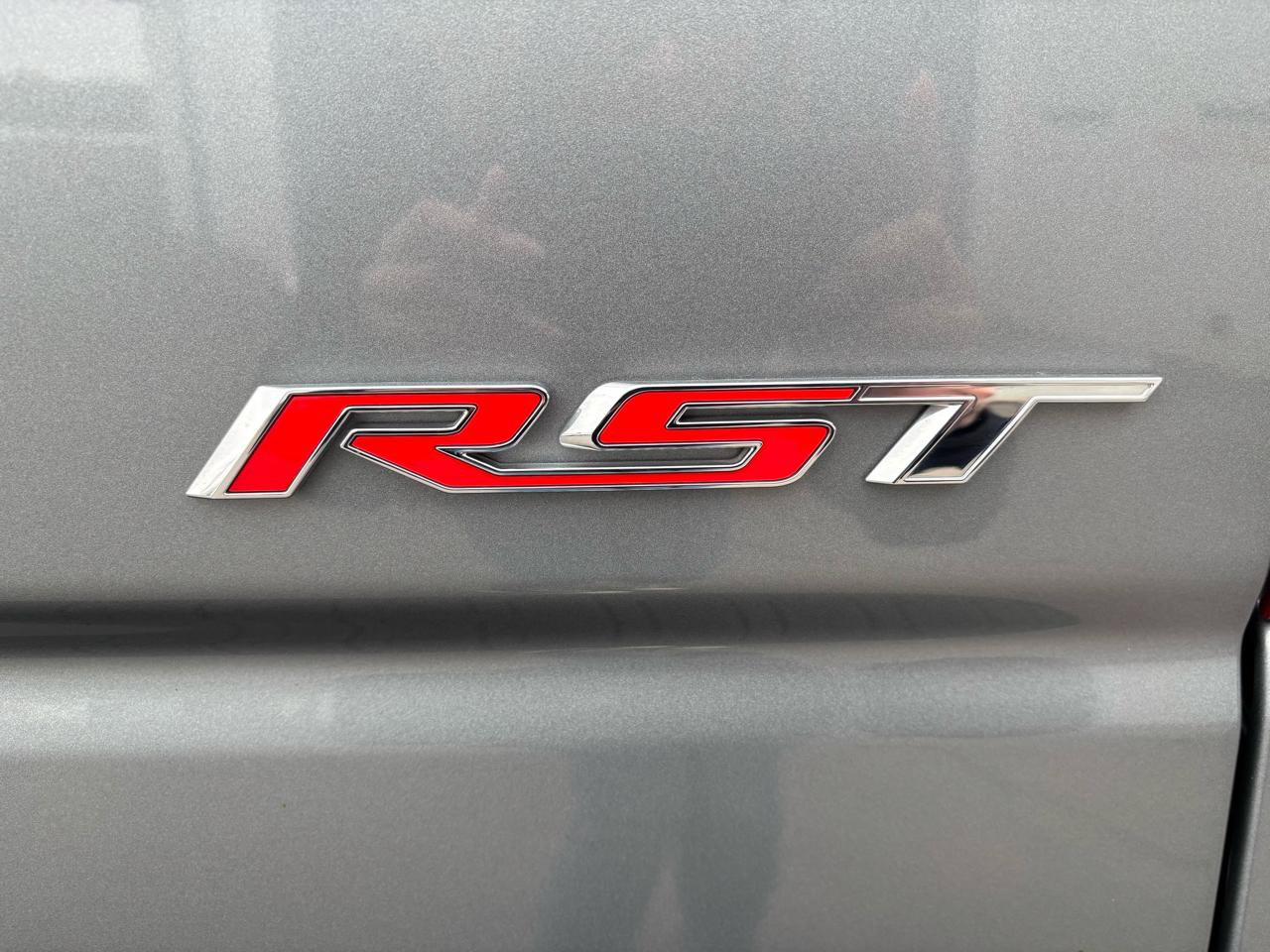 Used 2025 Chevrolet Silverado 1500 RST w/ Convenience Package II AWD/4WD image 48