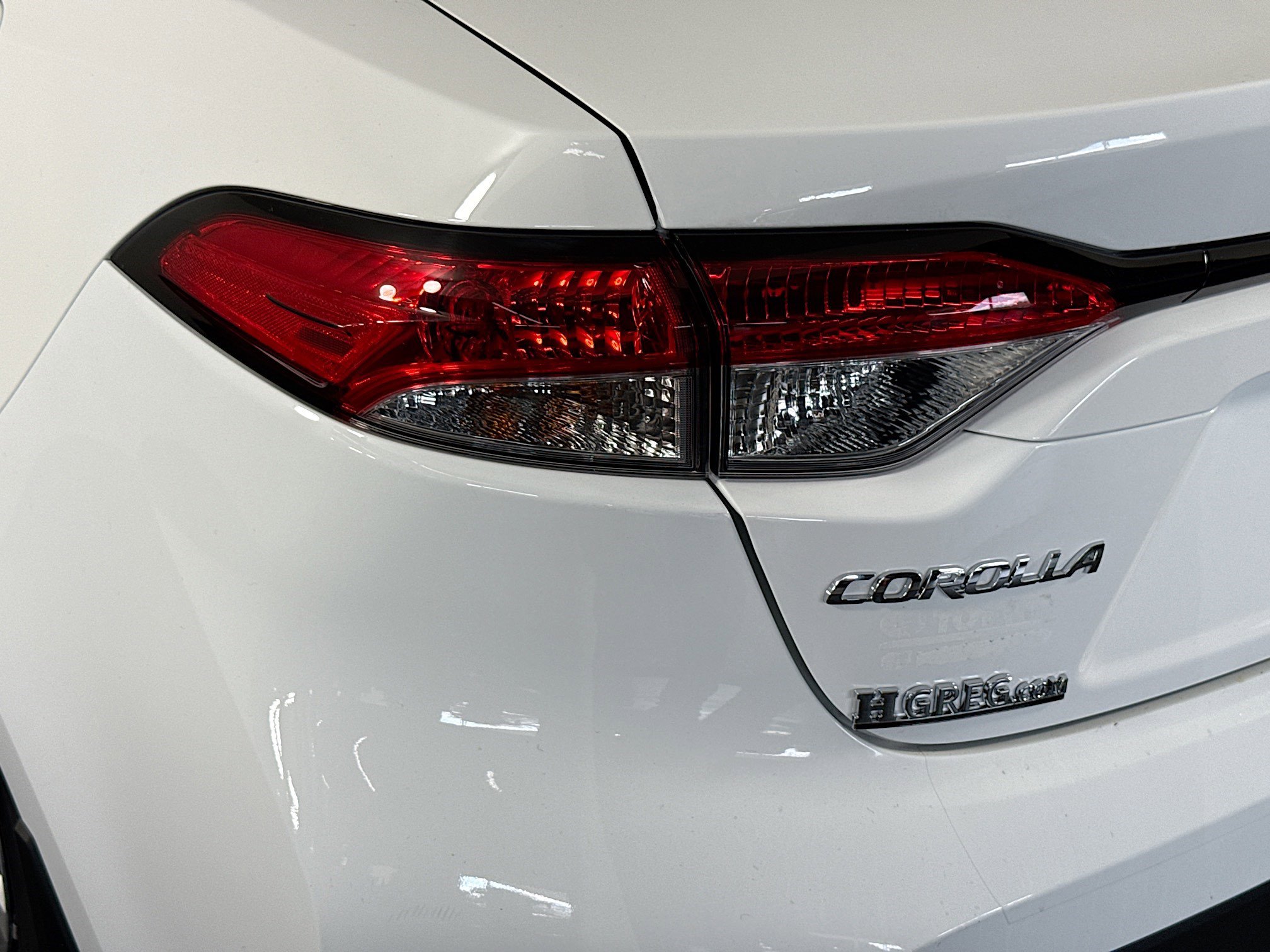 Used 2025 Toyota Corolla LE image 35