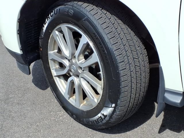 Used 2016 Nissan Pathfinder SL w/ SL Tech Package AWD/4WD image 7
