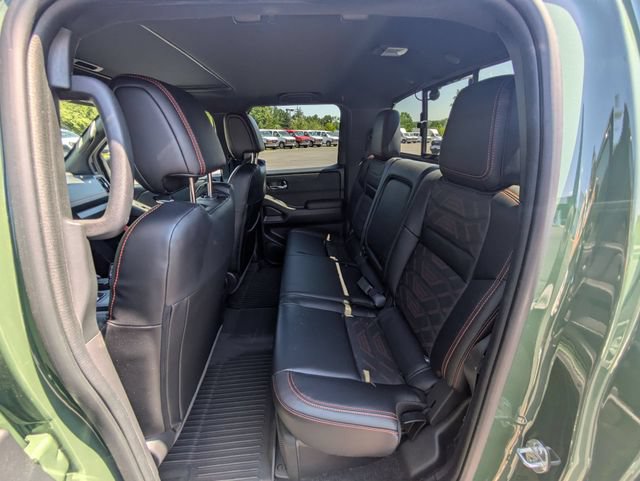 Used 2025 Nissan Frontier PRO-4X w/ Pro Premium Package AWD/4WD image 29